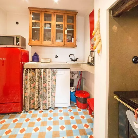 Feels Like Santa Catarina Vintage Flat * Lisboa